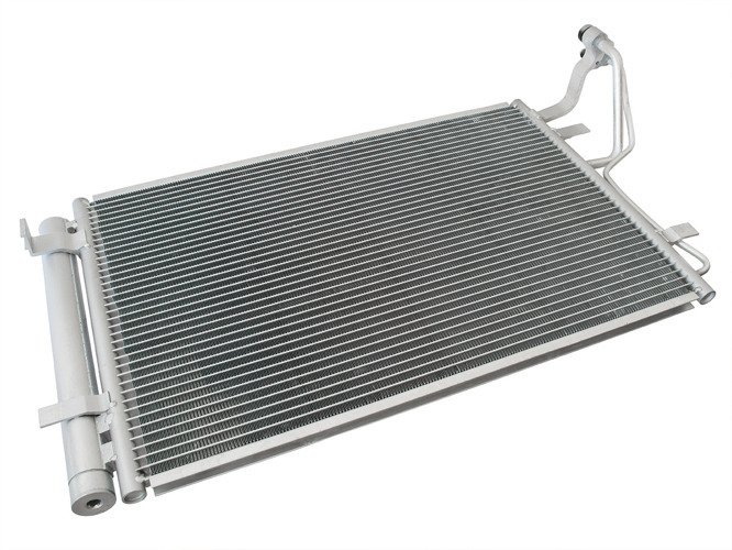 Klima Kühler Kondensator Klimaanlage für Hyundai i30 Elantra Kia Ceed
