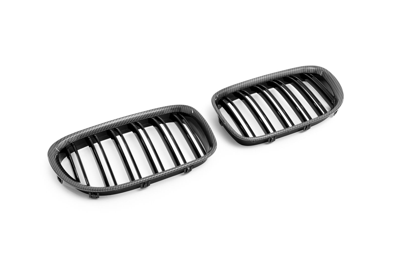 Kühlergrill Sportgrill Grill Gitter im Carbon Look für BMW 5er F10 F11 F18 ab 2010-