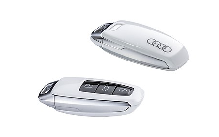 Original Audi Schlüsseltasche / Schlüsselcover Hülle Tasche Schlüssel Key Cover Weiß für Audi A3 8Y A6 4A C8 A7 4K A8 4N Q8 4M Q4 e-tron F4 Q7 4M e-tron GT GE