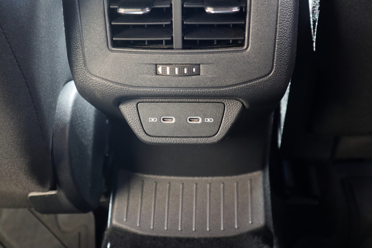 Original Kufatec Komplett Set USB Hub Nachrüstung für VW T-Roc A11 D11