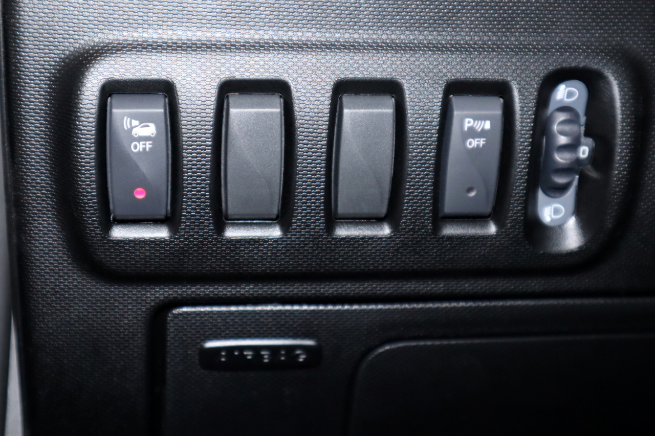 Original Kufatec Komplettset Schalter zur Abschaltung des Außengeräusch für Smart 453