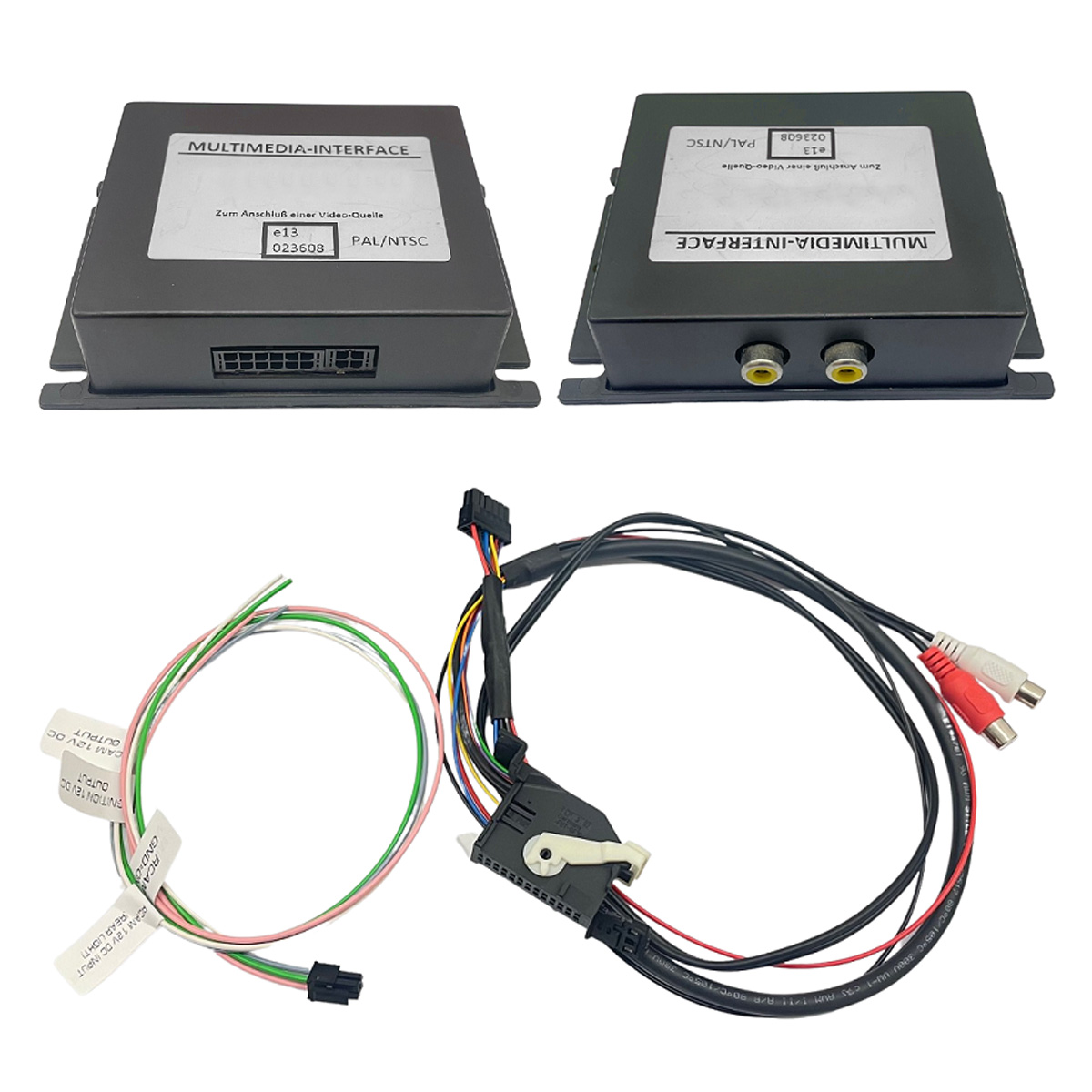 Multimedia Interface für VW / Skoda - MFD3 / RNS510 / RNS 810 Columbus (1x AV IN + Rückfahrkamera IN)