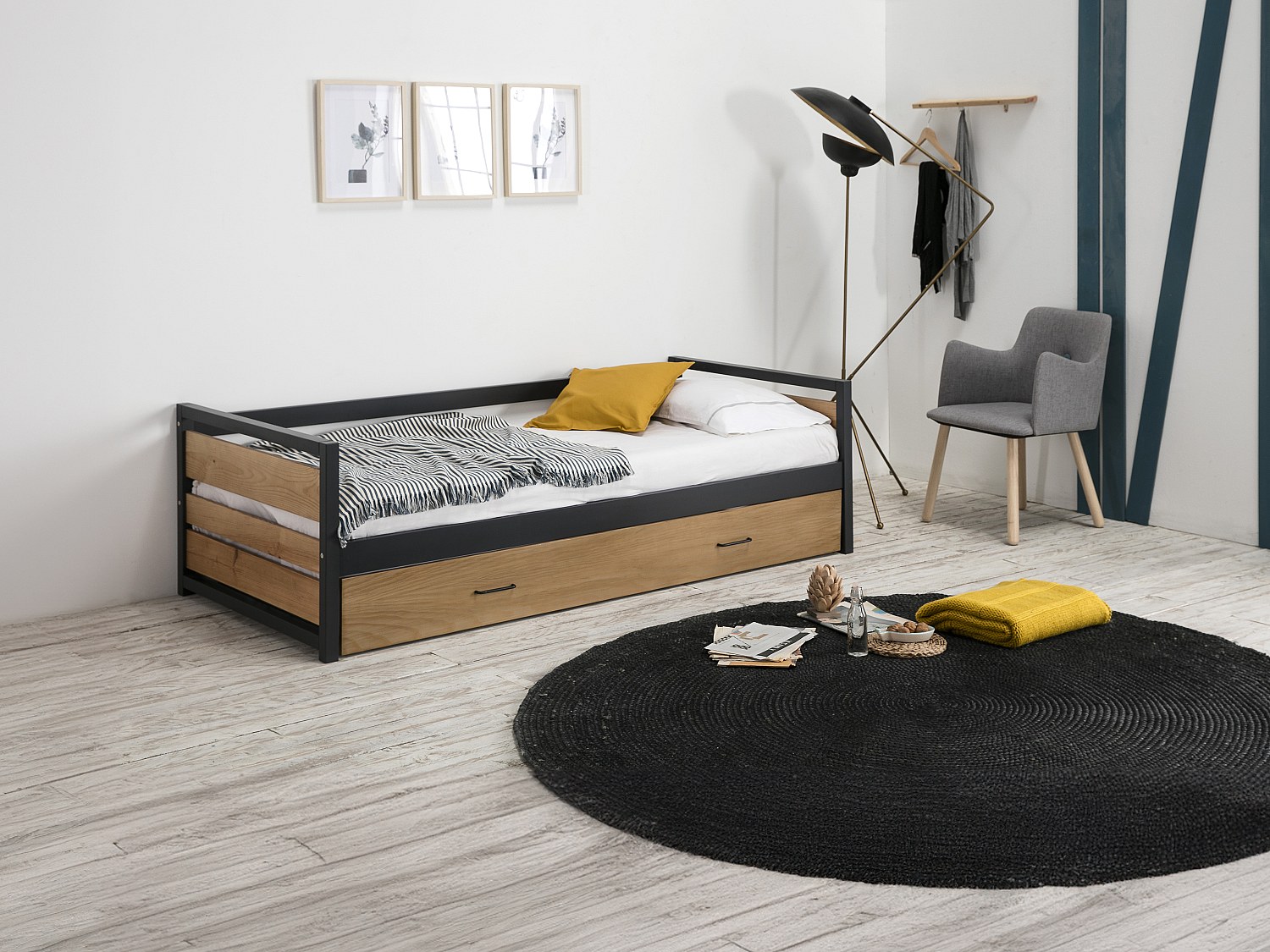 Ausziehbett + Matratzen - 2 x 90 x 190 cm - MDF, Kiefernholz & Metall - Nussbaumfarben & Anthrazit - BOSTON