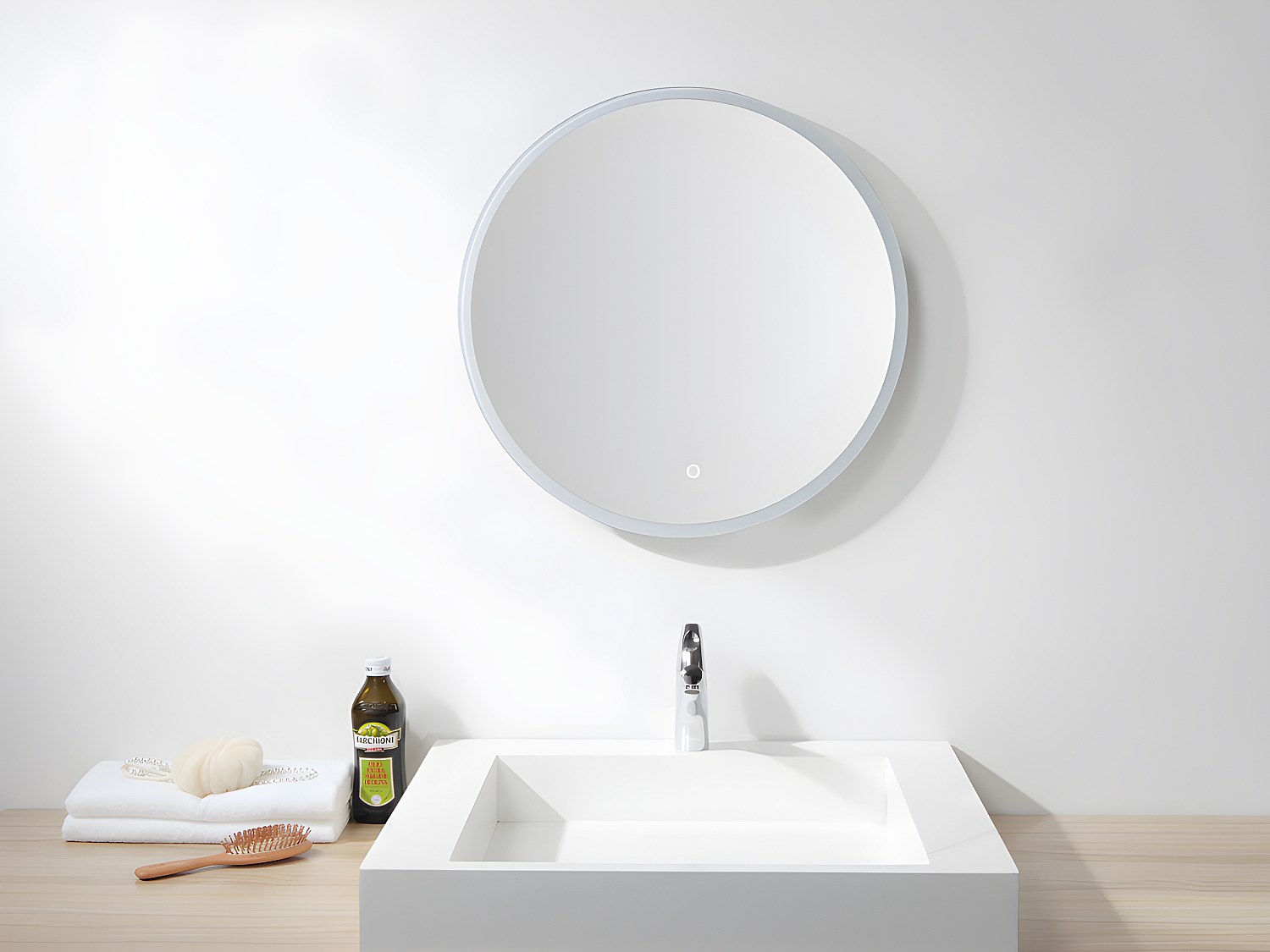 Badezimmerspiegel rund mit LED-Beleuchtung - beschlagfrei - D 80 cm - DANIELA