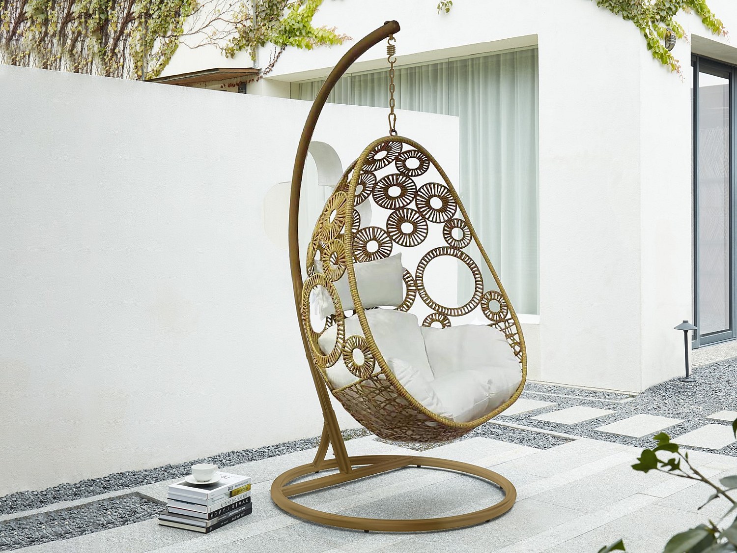 Hängesessel mit weißem Kissen - Polyrattan - Naturfarben - MAKAHA von MYLIA