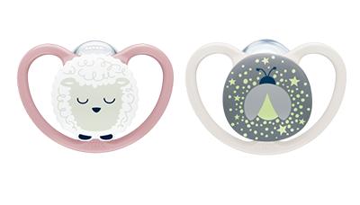 NUK Perfect Match Air Night Silikon-Schnuller 0-6 Monate rosa/beige