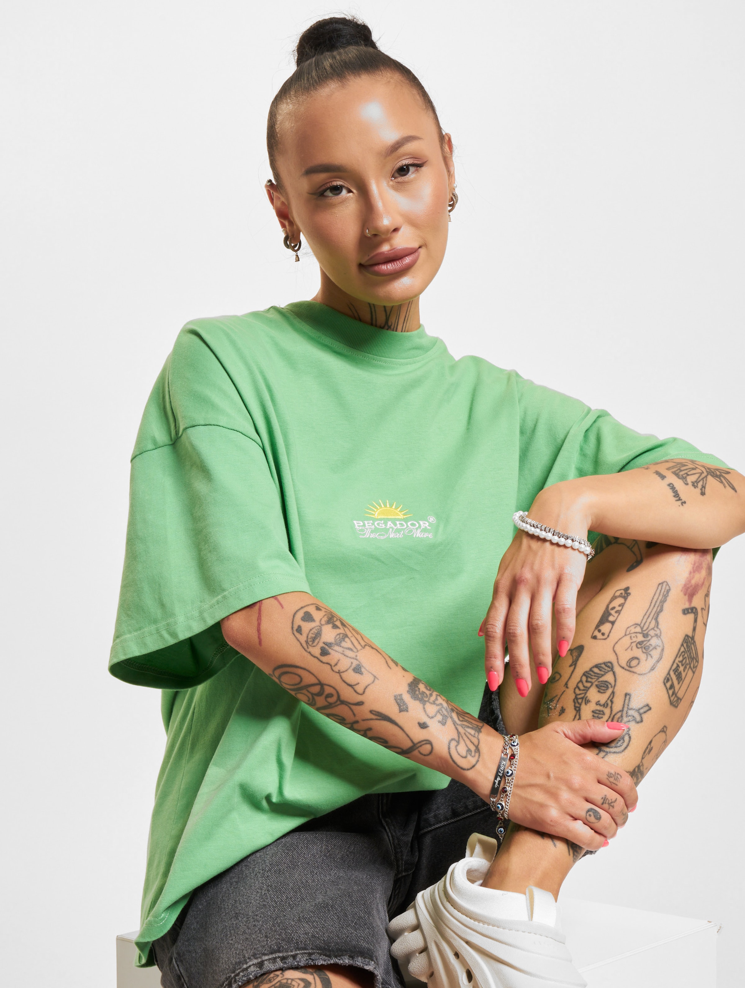 PEGADOR Flora Heavy Oversized T-Shirt