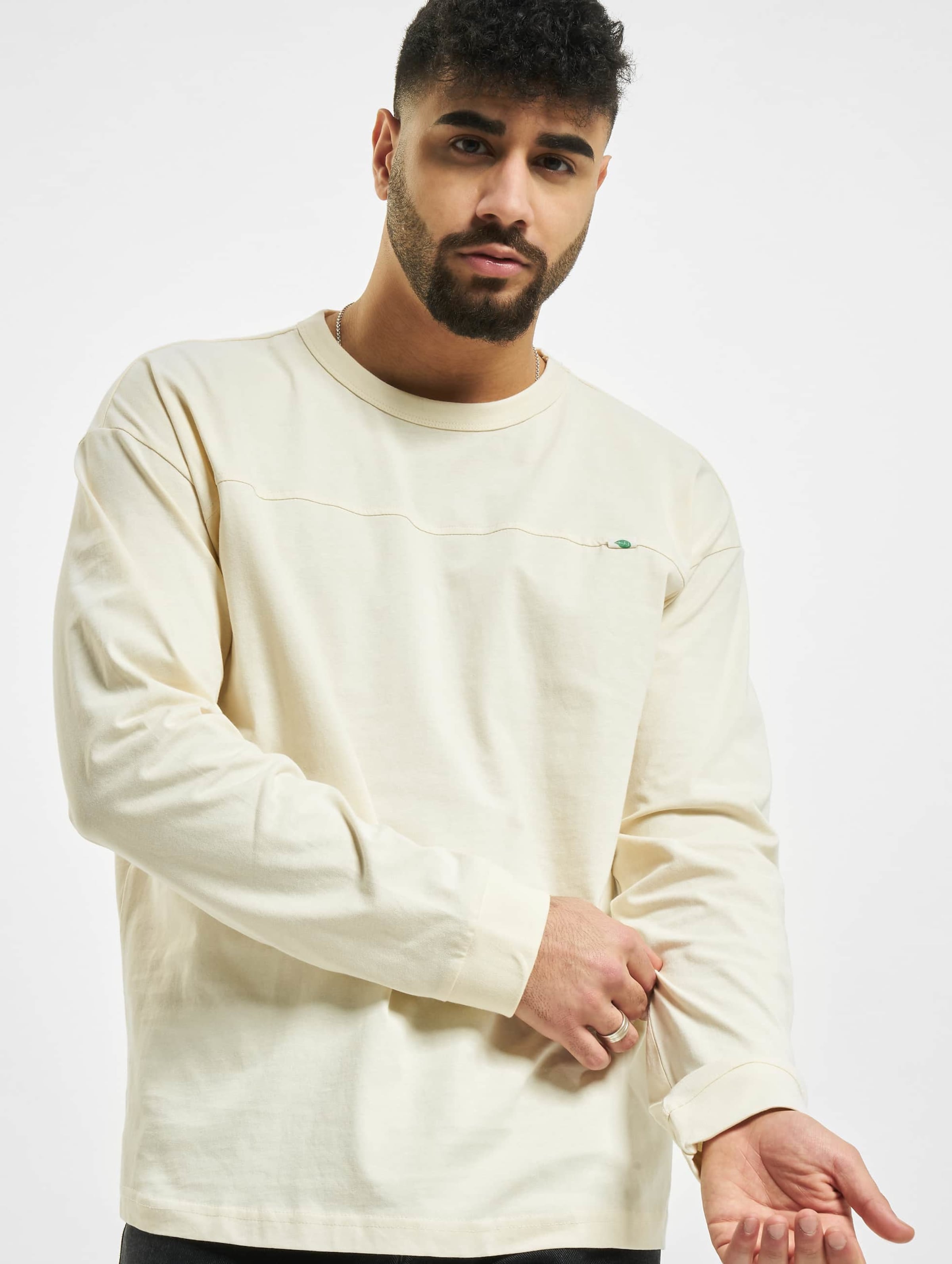 Urban Classics Organic Cotton Short Curved Oversized LS