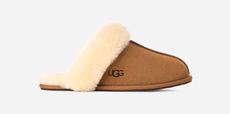 UGG® Scuffette II Hausschuh für Damen | UGG® EU in Brown, Größe 36, Veloursleder