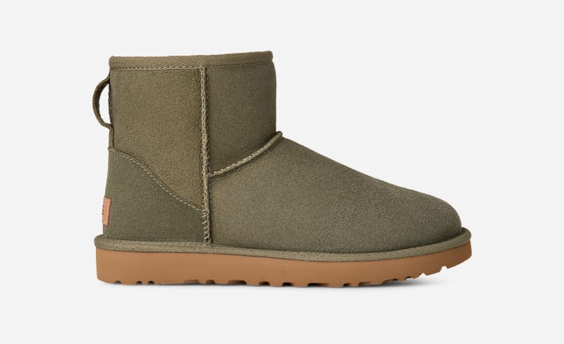 UGG® Classic Mini II Boot für Damen | UGG® EU in Green, Größe 36, Twinface