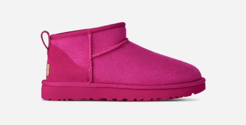 UGG® Classic Ultra Mini Boot für Damen | UGG® EU in Dark Peony, Größe 36, Twinface