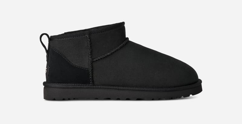 UGG® Classic Ultra Mini Boot für Herren | UGG® EU in Black, Größe 40, Schaffell