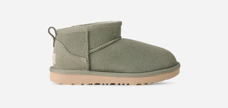 UGG® Classic Ultra Mini für Kinder | UGG® EU in Shaded Clover, Größe 32.5, Twinface