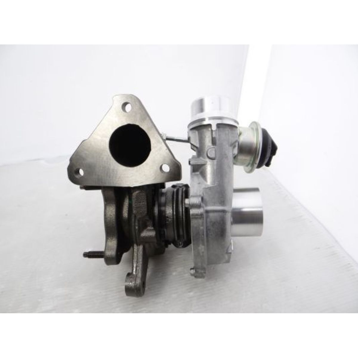 Turbolader GARRETT 757349-5004S