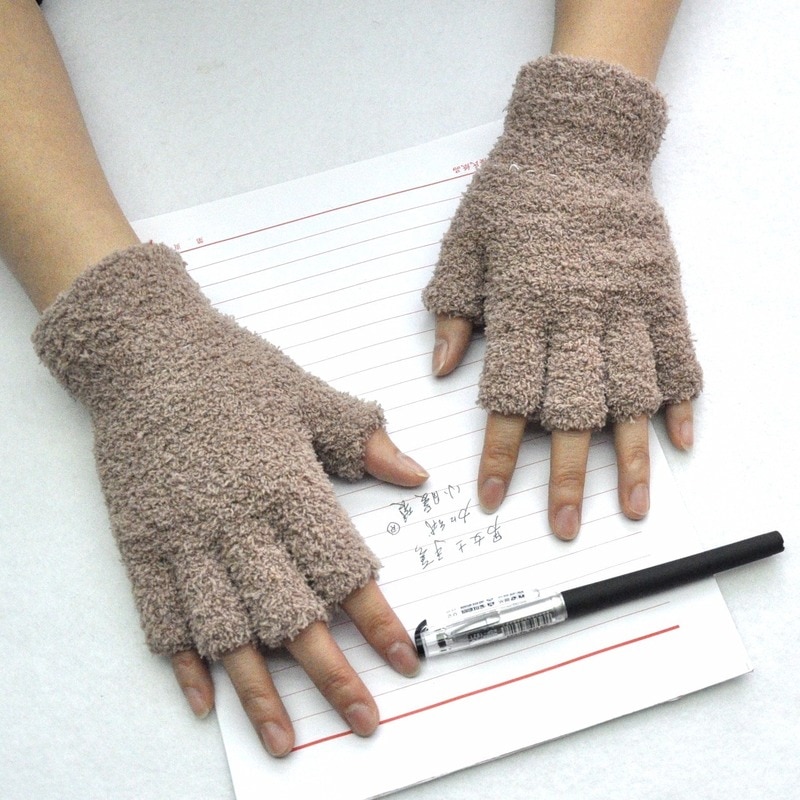 Neue Frauen Samt betroffen Handschuhe Korallen Vlies Warme Winter Handschuhe Halb Finger Atmungsaktiv Handgelenk Häkeln Beheizte Handschuhe