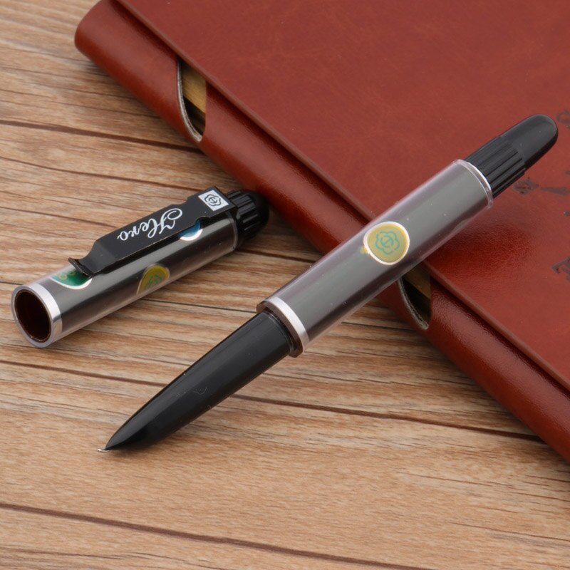 Gefrostet verrotten Brunnen Stift aushöhlen golden Schule Schüler Büro Schreibwaren