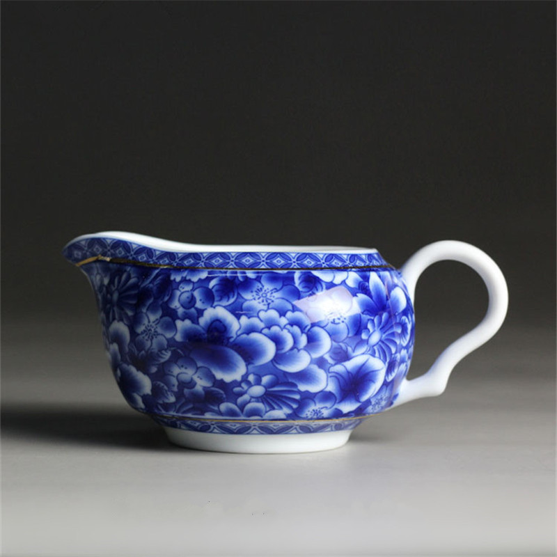 Chinesische Teaset Tee Krug Tee Krug Jingdezhen Blau und Weiß Porzellan Tee Tasse Keramik Aufschäumen Von Milch Tasse Kaffee Latte Topf
