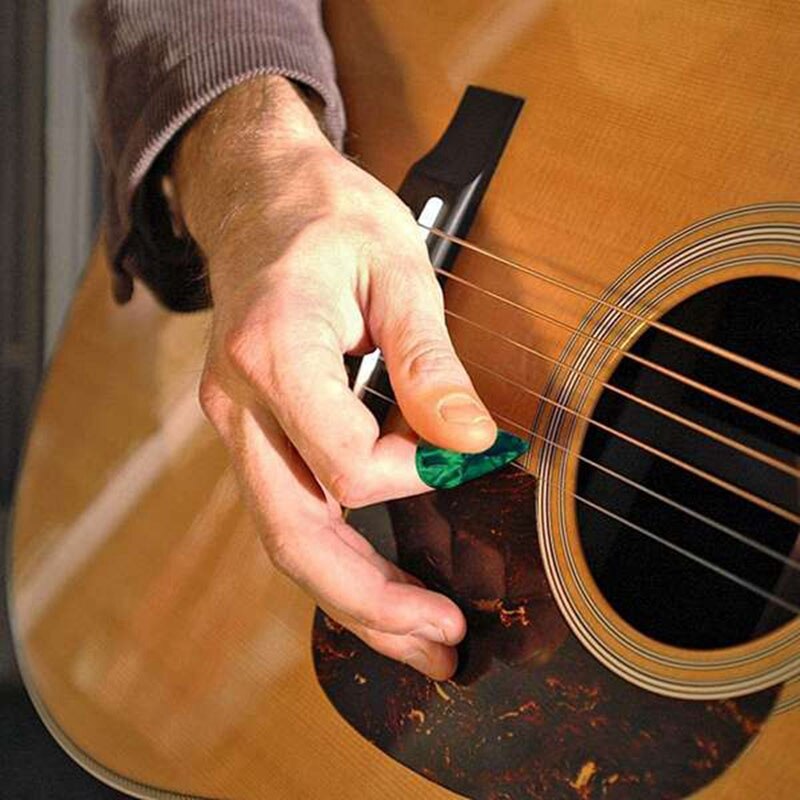 45 Stck Gitarre Zubehör, 17 Finger wählt Daumen wählt, 20 gitarre wählt und 8 Gitarre Finger Protektoren für Akustische Gitarre