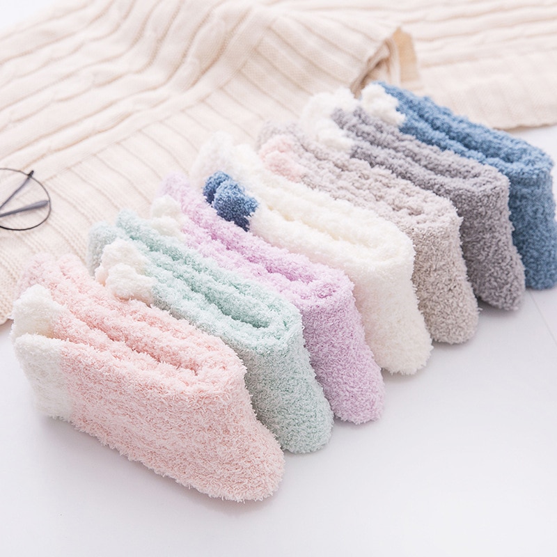 SVOKOR Plus Samt Dicken Kawaii Mitte Socken Atmungsaktive Winter Warme Schnee Socken Frauen Süssigkeit Farbe Baumwolle Boden Schlafen Socken