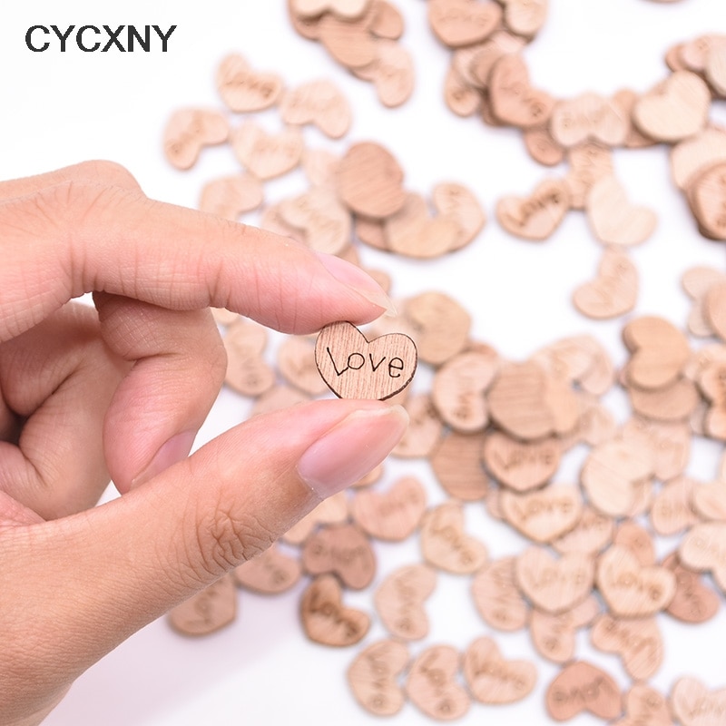 100 stücke Mini Liebe Herz Tisch Dekoration Rustikalen Holz Konfetti Holz Tisch Streuen Hochzeit Dekoration Tasten DIY Handwerk Liefert