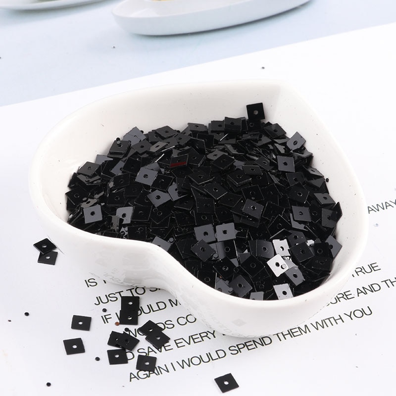 3000 teile/los 4mm Flache Quadratische bilden pailletten Pailletten näHenne Hochzeit handwerk PVC Flache verlieren Pailletten Für Frauen Bekleidung Zubehör