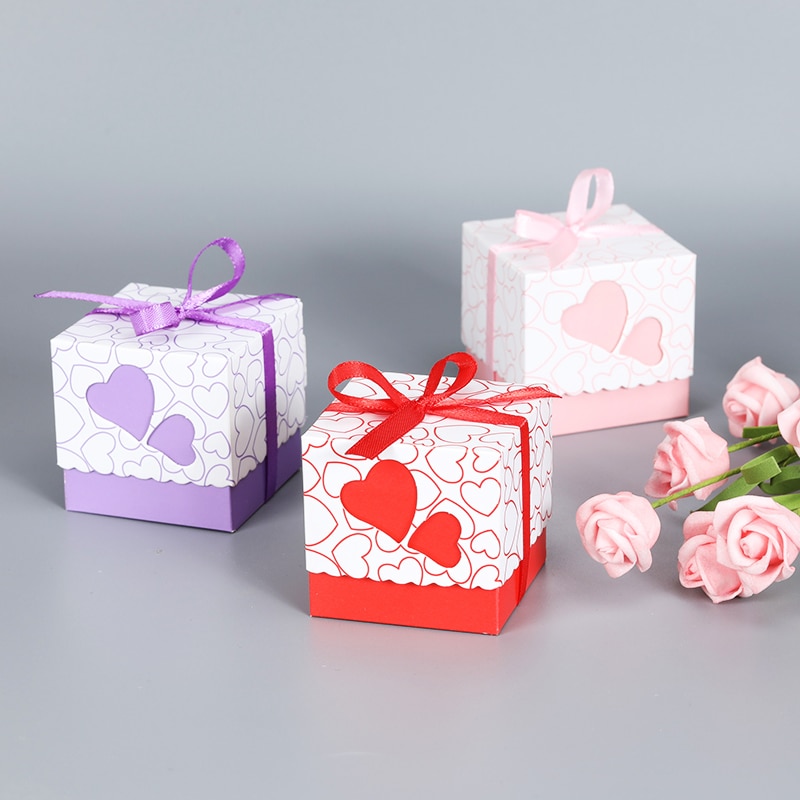 10 stücke Kraft Karton Kleine Würfel Boxen Herz bilden Fenster Verpackung Papier Boxen Cupcake/Nagel/Süssigkeit Valentinstag der Schild Kasten
