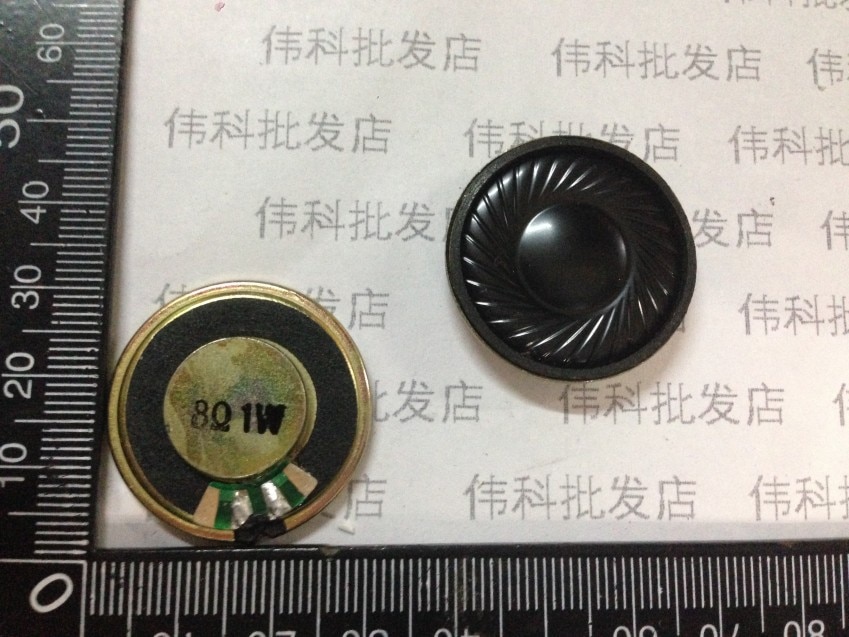 Neue Ultra-dünne Mini Klang lautsprecher 8 Ohm 1 Watt 8R 1 W lautsprecher Durchmesser 30 MM 3 CM dicke 5 MM Lautsprecher Solar- Film