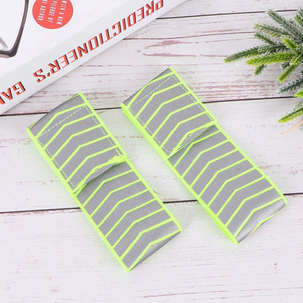 2 Stck Außen Reflektierende Armbinde Sicherheit Band Haken und Schleife Armreif Sicherheit Hohe Sichtbarkeit Armbinde für Nacht Aktivitäzehn Runni