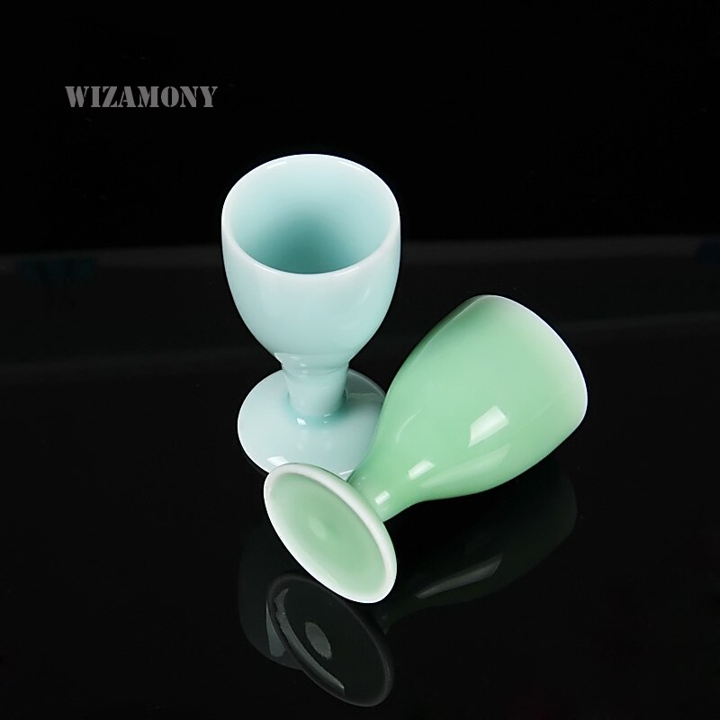WIZAMONY 2 stücke Chinesischen Longquan Celadon Porzellan Wein Tasse China Teetassen Porzellan Schüssel 20 ml Chinesische Teekanne Celadon Knistern