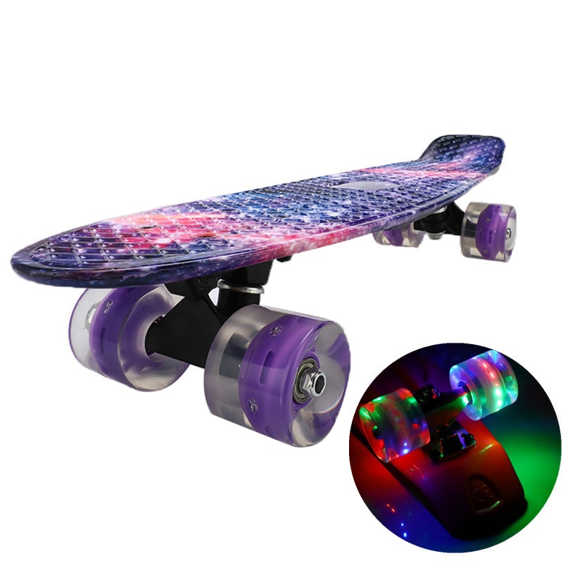 draussen Sport Skateboard Blinkende Licht Mini Kreuzer Skateboard Kunststoff Galaxis sternenklar Himmel Gedruckt Kurze bord Straße Sport