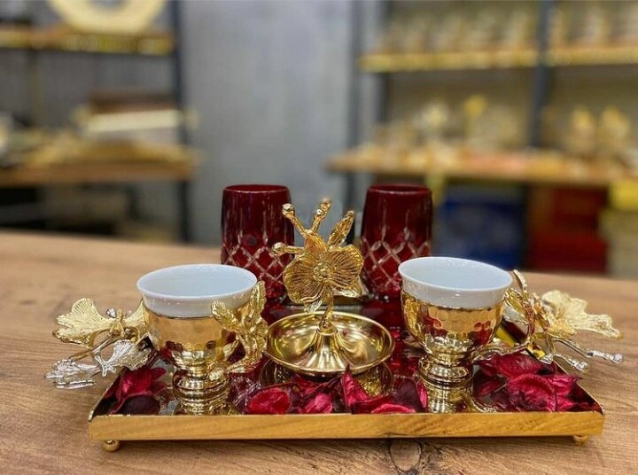 Zwei Hand-gemalt kaffee tasse becher tassen stil China kaffee tasse Türkischen gemacht Luxus einstellen Türkischen Kaffee Dubai arabischen Stil