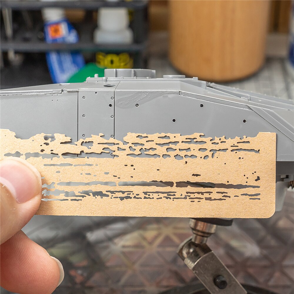 Für LIANG-0009 Abplatzen Effekte Airbrush Schablonen Karton Werkzeug für 1/24 1/35 1/48 Skala Modell DIY Zubehör