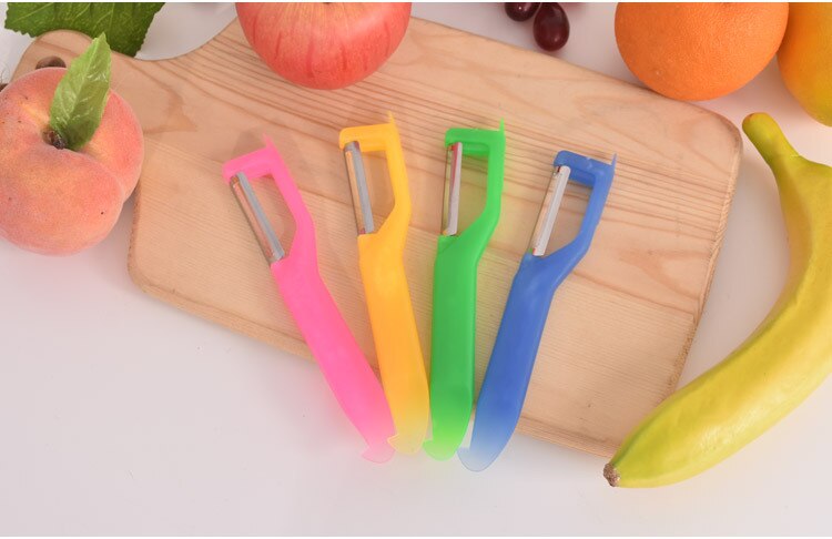 1 PC Neue Obst Schäl Messer Küche Multi-funktion Hobel Haushalt Apfel Schaben Messer Kartoffel Schäler Zufällige Farbe OK 0783