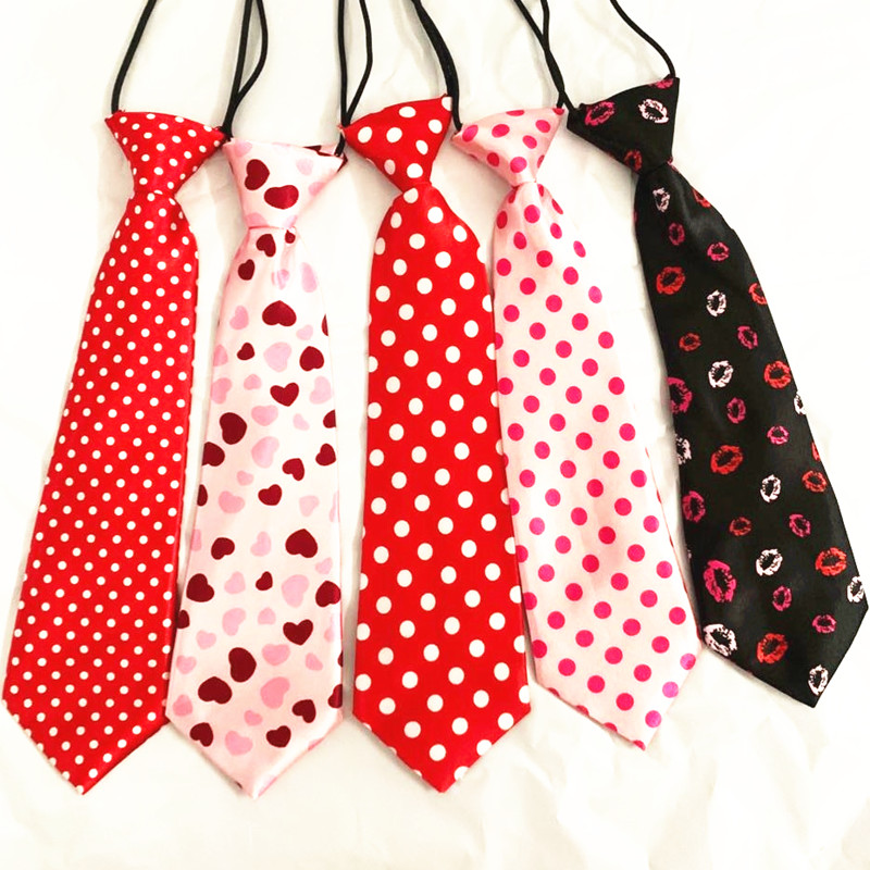 50 teil/los Herz bilden Große Hund Krawatten Valentinstag Hund Krawatten Große Hunde Bowties Haustier Hund Zubehör