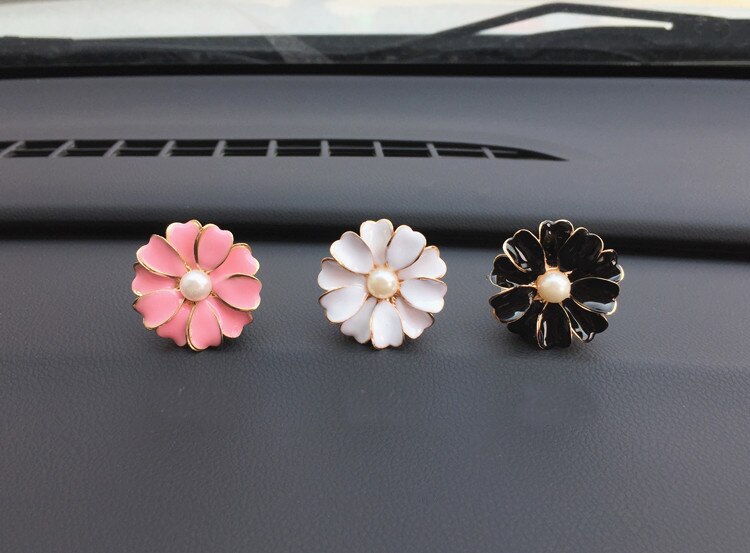 Diamant Gänseblümchen Auto Steckdose Parfüm Clip Kreative Auto Luft Reinigung Parfüm Duft Auto Lufterfrischer Auto Styling XCZ582