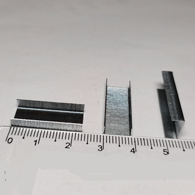 Große Stadt verpackt Metall Typ 10 Heftklammern Kleine Verzinktem Metall Heftklammern 1000 Stück EINE Kasten von Heftklammern