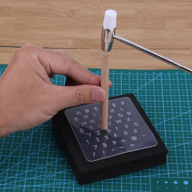 1pc DIY Leder schlagen Alphabet knapp Anzahl Stempel einstellen Kunststoff Leder Werkzeug Wachs Dichtung Stempel Leder Stanzen