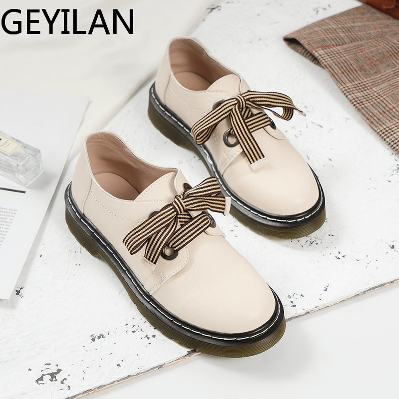 frühling Herbst Frauen Patent Leder Flache Plattform Schuhe Spitze hoch Schuhe Frau Wohnungen frauen lässig Schuhe U19-20