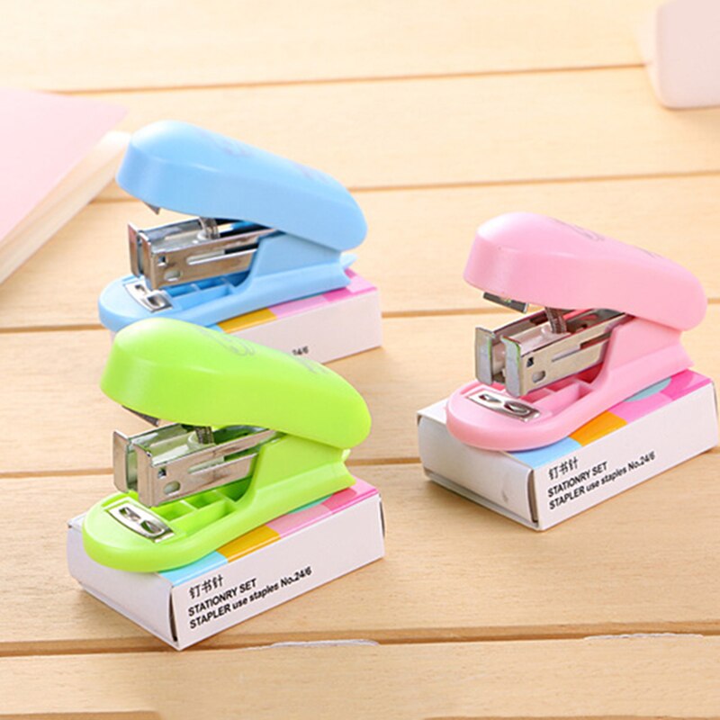 Huapuda 353 Kawaii Mini Hefter und Heftklammern 24/6 sinnvoll klein Hefter Heftklammern einstellen Kinder Bindung Schreibwaren Papier Bindung Werkzeug