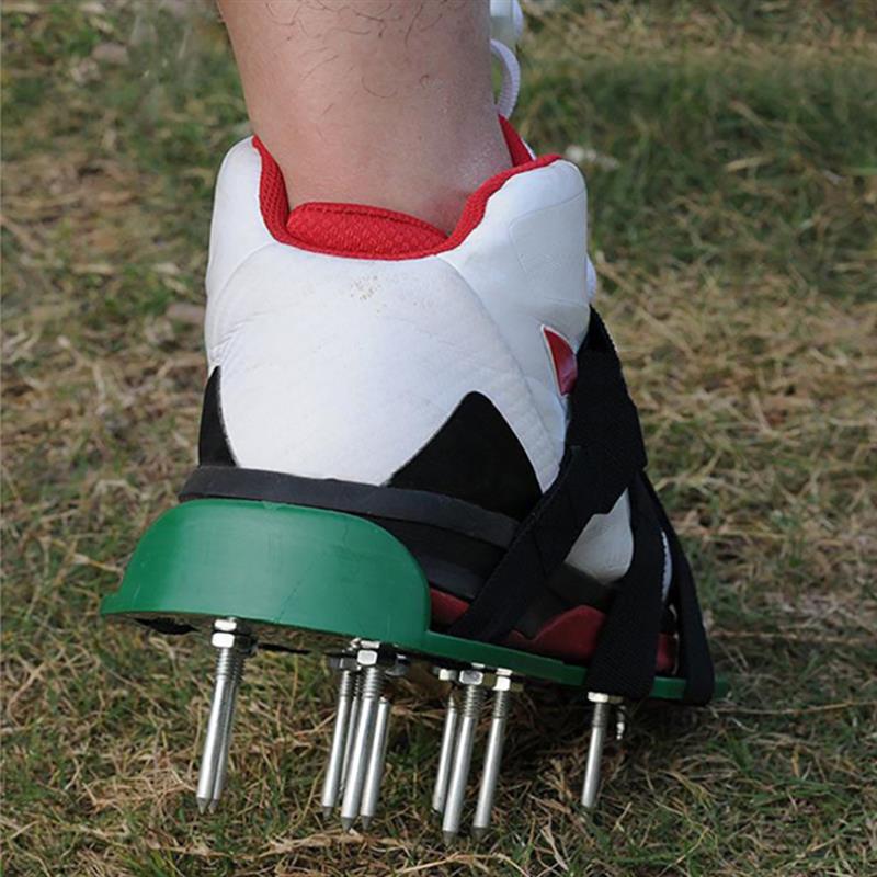 1 paar Gras Versetzt Gartenarbeit gehen Revitalisierende Rasen belüfter Sandalen Schuhe Nagel Schuhe Werkzeug Nagel Grubber Hof Garten Werkzeug