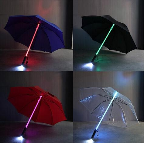 Regenschirm mit Taschenlampe Gerade Regenschirm LED Sicherheit Warnung Lichter Ich bin Freien Sonne Regen Regenschirme für freundlicher Erwachsene 7 Farben Blinken