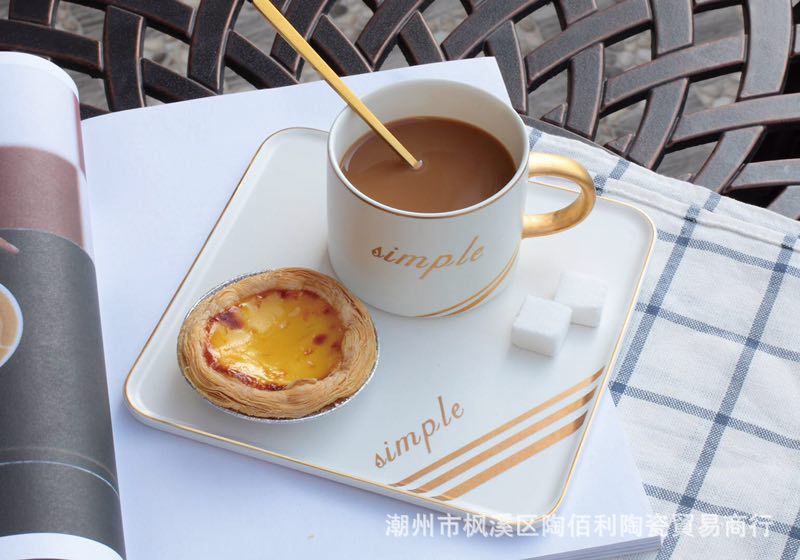 Kreative Porzellan Kaffee Tasse Einfache Gold Rand Luxus Frühstück Arabisch Kaffee einstellen Mit Löffel Schwarz Tazas Cafe Heimat Garten Sein50CU