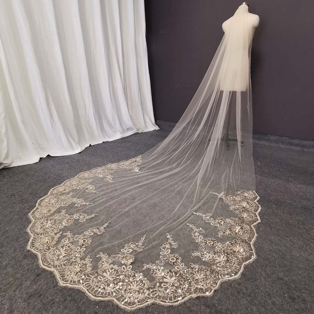 Champagner Spitze Lange Hochzeit Schleier Glanz Pailletten Spitze Weiche Tulle Braut Schleier mit Kamm Kathedrale Schleier Hochzeit Zubehör