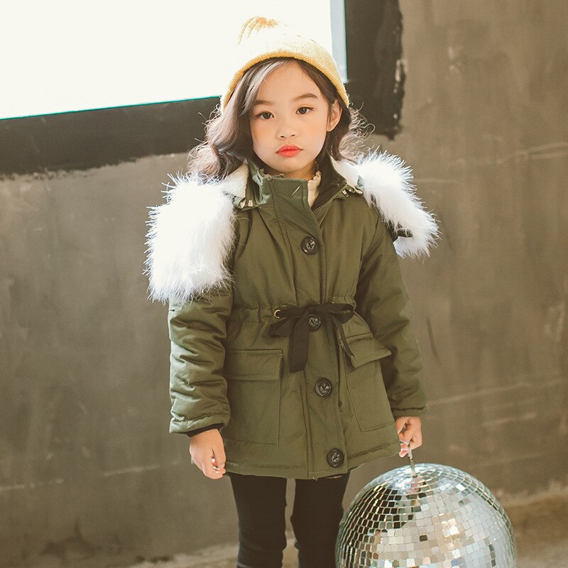 Neue Winter Mantel Mädchen Baumwolle Lange Jacke & Outwear freundlicher Baumwolle gefütterte Jacke Mädchen Winter Kleidung Warme Mantel Pelz hooed Schneeanzug
