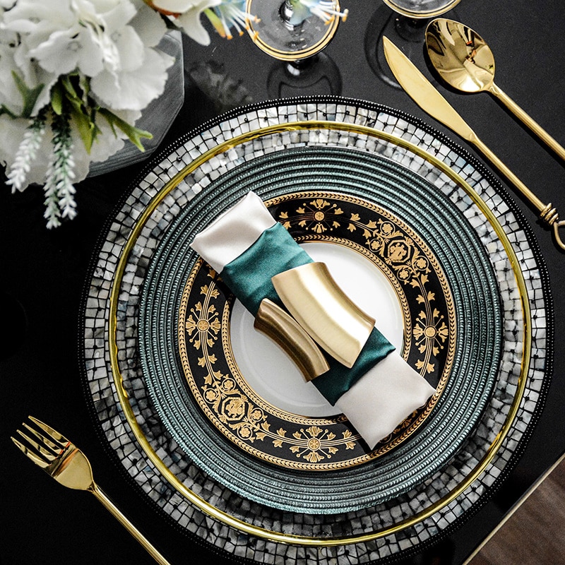 Klassische Schwarz Mit Gold aufbringen Porzellan Geschirr einstellen Platte Geschirr Geschirr Geschirr Besteck einstellen Glas Abendessen Service