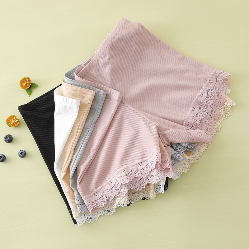 Neue Frauen Sicherheits Kurze Hosen Weibliche Spitze Blume Grenze Anti-Geleert Kurzen Hosen für Frauen Seidige Nahtlose Hosen Unterwäsche klein