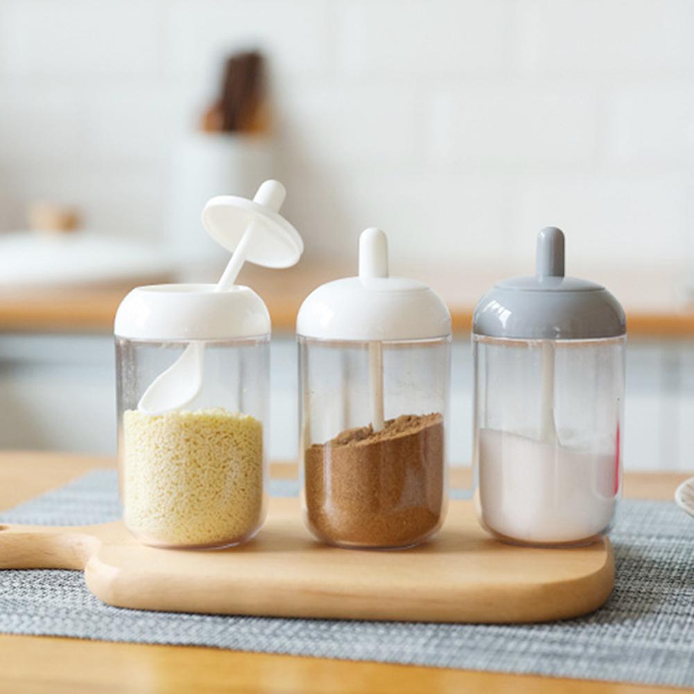 Kunststoff transparent würzen Salz Pfeffer Gewürz Glas Küche Würze Flasche Werkzeuge mit Löffel Für Haushalt Küche Spielereien