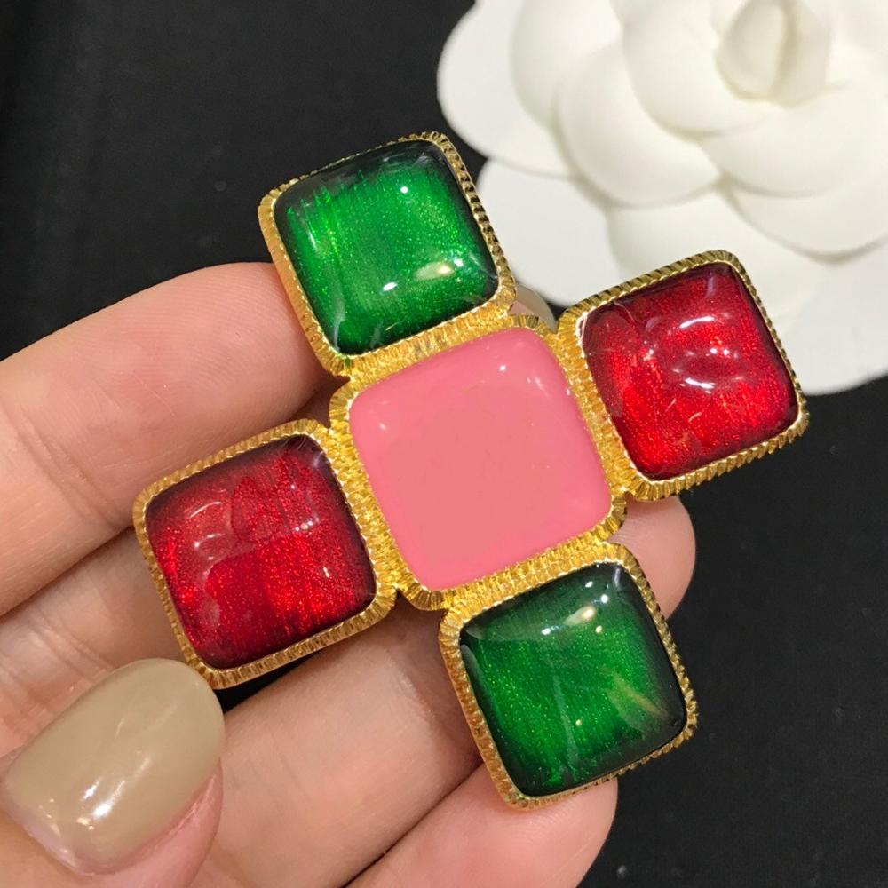 oben Jahrgang Bunte Farbige Glasur Broschen Partei Schmuck Berühmte Schmuck Für Frauen Stifte