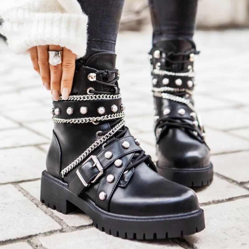Frauen Stiefel neue Winter Ketten Perlen Spitze-hoch pu leder Stiefel frauen Reißverschluss Mitte-kalb Stiefel keil Plattform Motorrad Stiefel