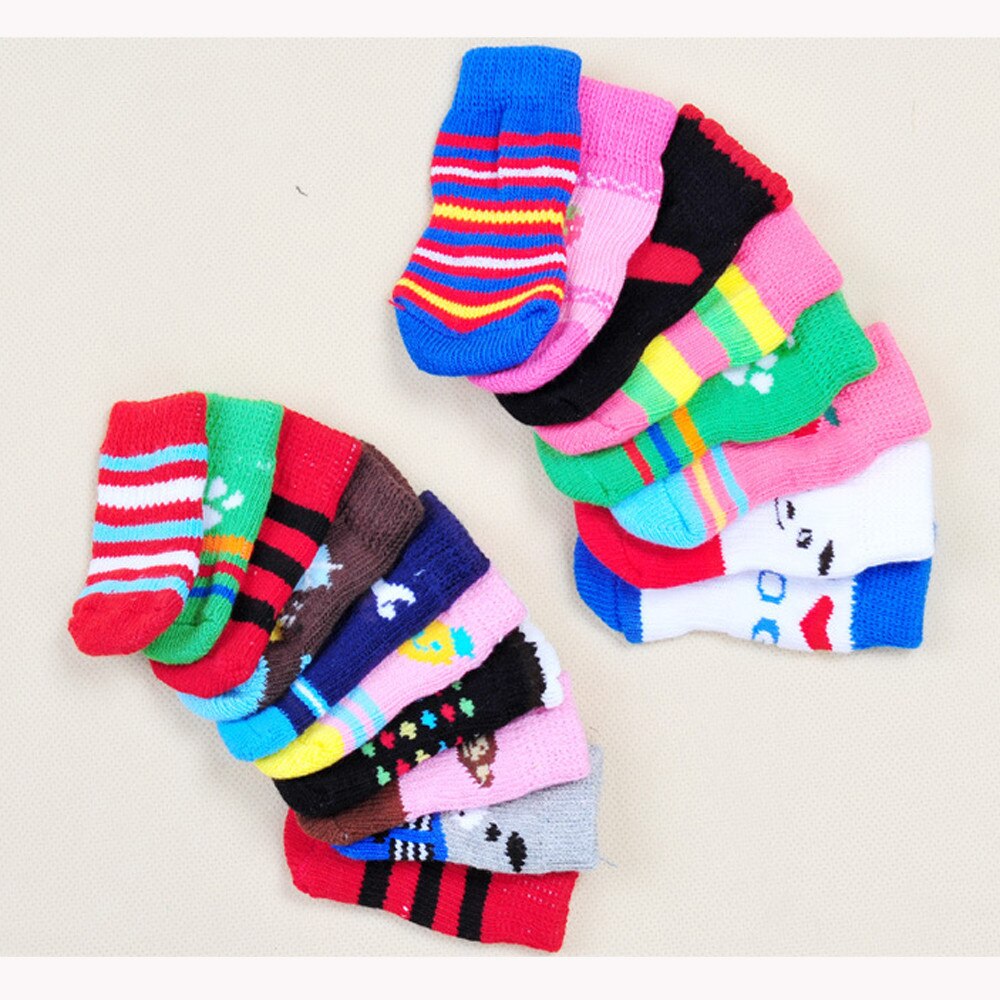 4Stck niedlich Welpe Hunde Haustier Strick Socken Kompakt Unterseite schöNe Welpe Hunde Haustier Strick Socken für Katzen Hund Spielzeug lieferungen Hund Socken
